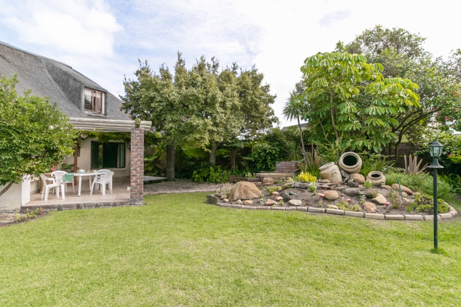 3 Bedroom Property for Sale in The Island Western Cape